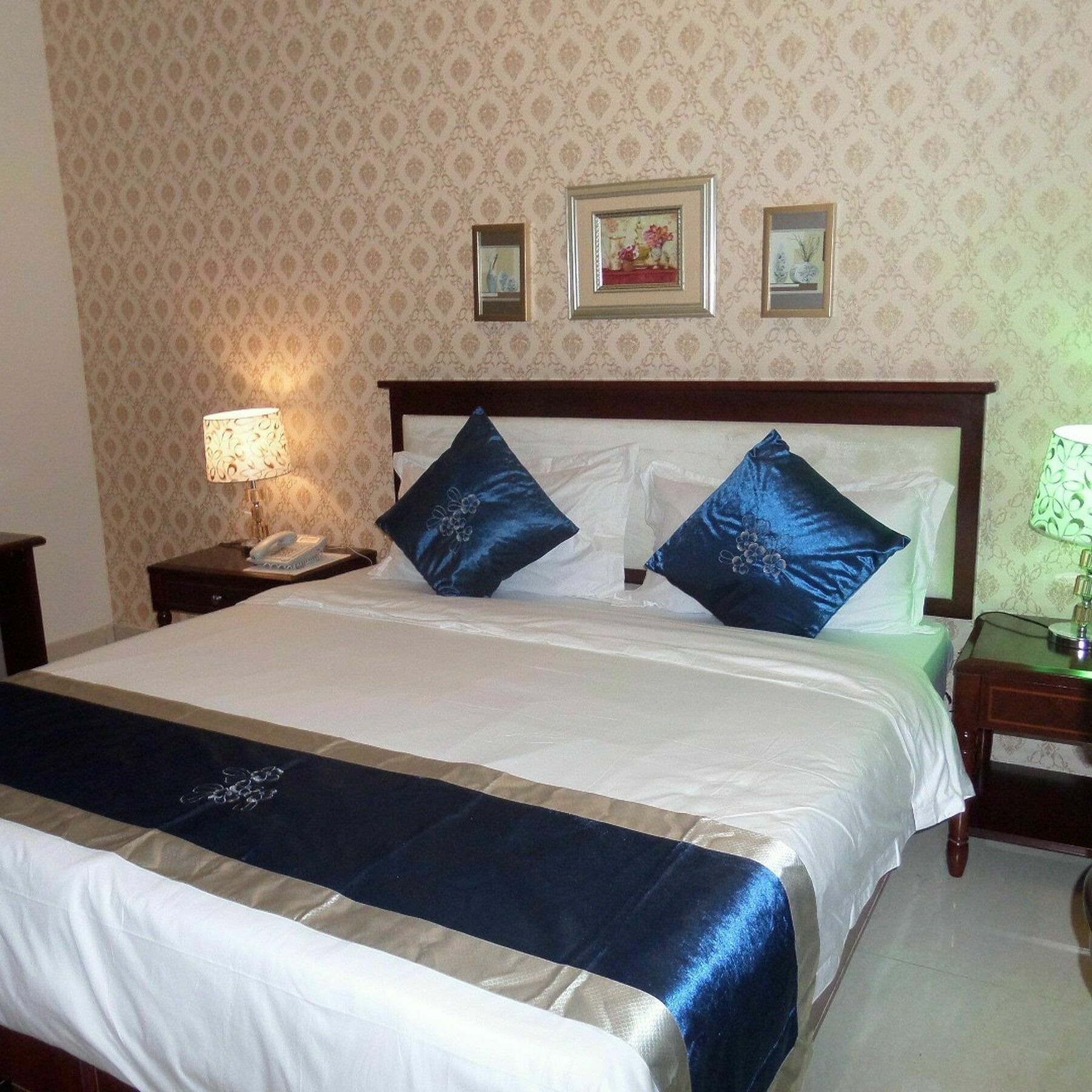 לגוס Rightgate Hotel מראה חיצוני תמונה